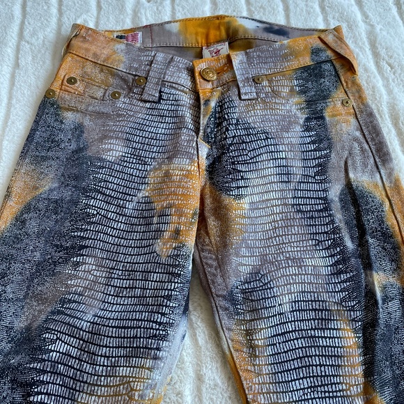 True Religion Halle Snake Print Skinny Jeans - Picture 3 of 13